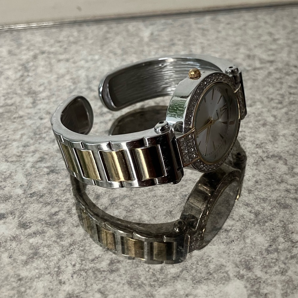 Geneva Watch - Picture 6 of 6
